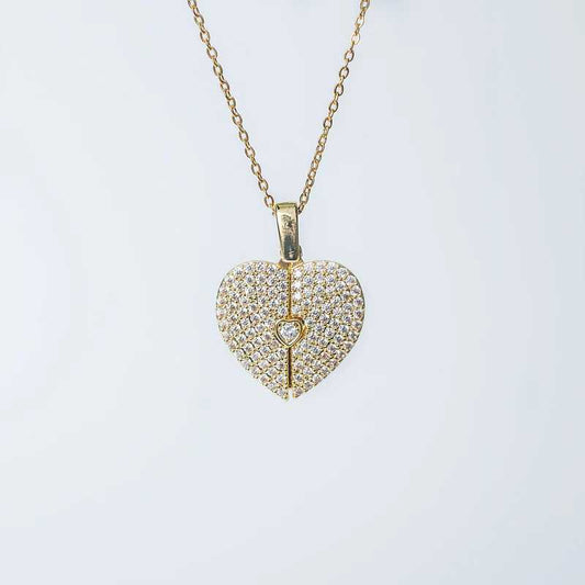 Elegant Golden Heart Necklace