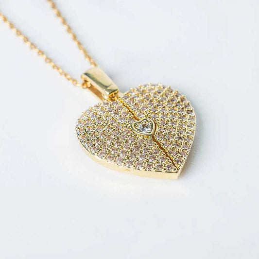 Elegant Golden Heart Necklace